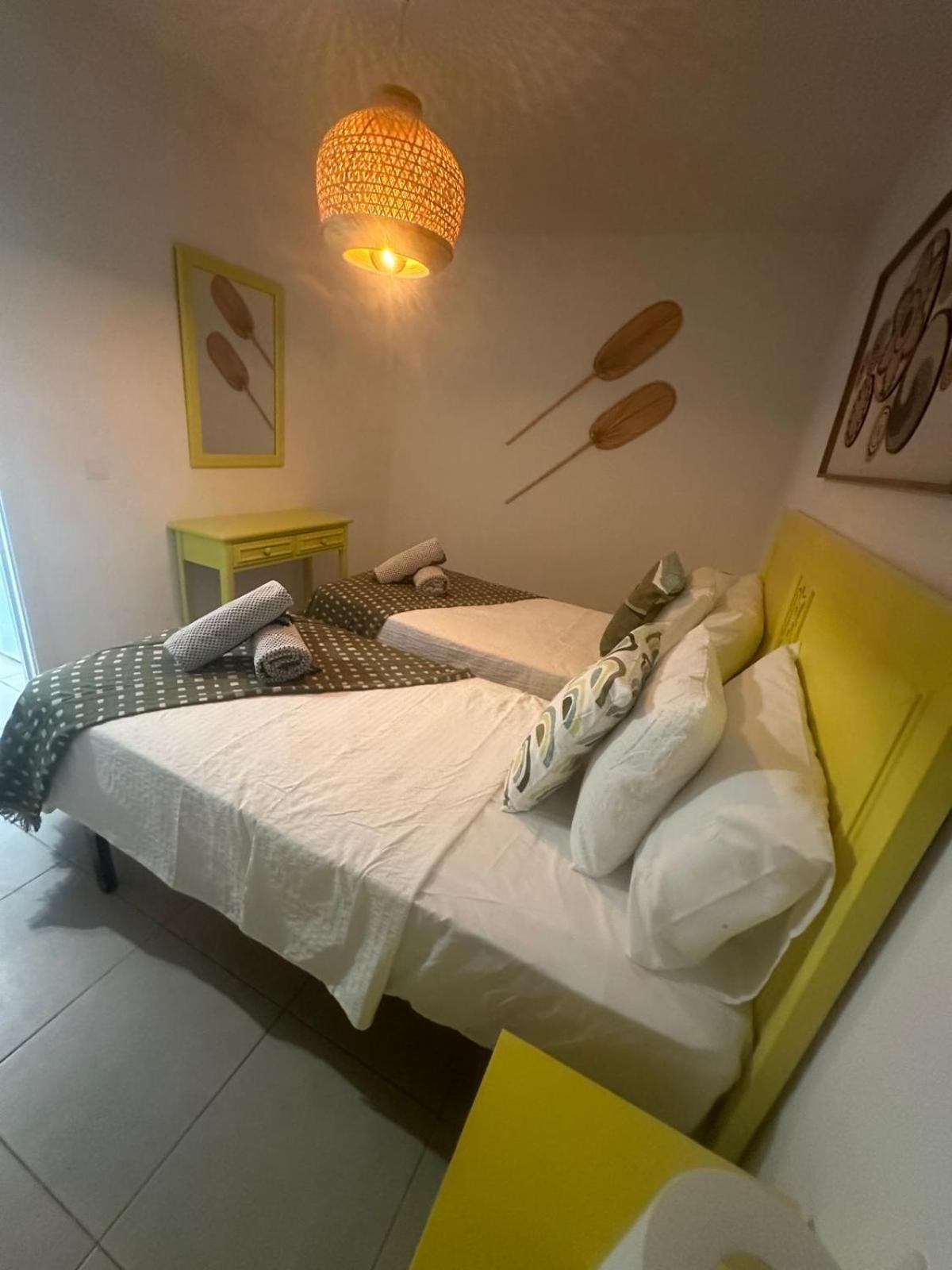 Amarilla Sol Apartment *